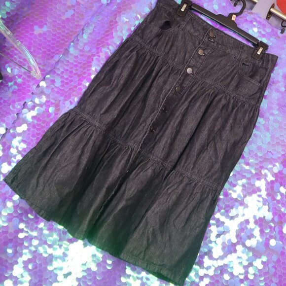 DARK DENIM SKIRT 8 Tiered Buttons Long Maxi A-line Casual Spring Summer Travel - Picture 10 of 12